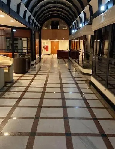 Flat Espaçoso E Confortável No Piazza Navona * Porto Alegre